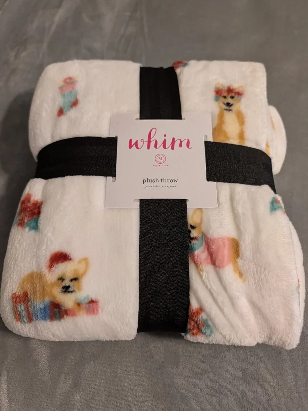 NWT - Martha Stewart Whim Corgi Christmas Plush Throw - Size 50 x 60in